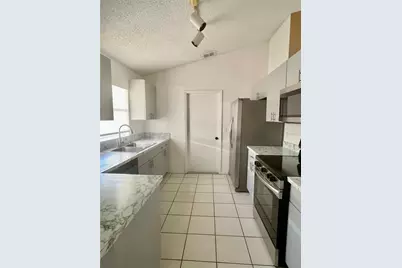 828 Woodfield, Kissimmee, FL 34744 - Photo 2