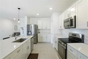 4738 Guinep Ln, Kissimmee, FL 34758 - Photo 10