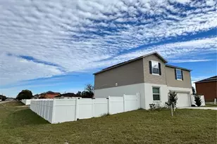 803 James Dr, Kissimmee, FL 34759 - Photo 2