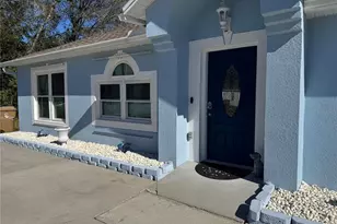 303 Baccarat Ct, Kissimmee, FL 34759 - Photo 4