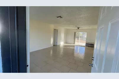 2633 Beal Street, Deltona, FL 32738 - Photo 2