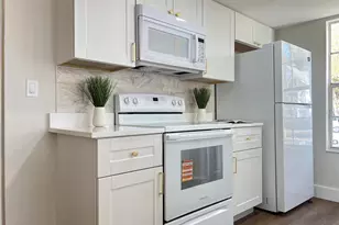 5002 Laguna Bay Cir, Kissimmee, FL 34746 - Photo 10