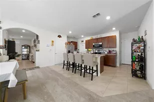 297 Gina Ln, Davenport, FL 33837 - Photo 4