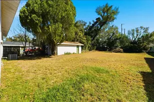 104 14th St SE, Winter Haven, FL 33884 - Photo 20