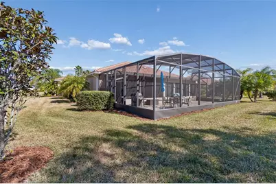 825 San Raphael St, Poinciana, FL 34759 - Photo 62