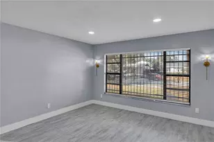 6420 Appian Way, Orlando, FL 32807 - Photo 8