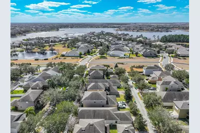 15693 Signature Drive, Winter Garden, FL 34787 - Photo 4