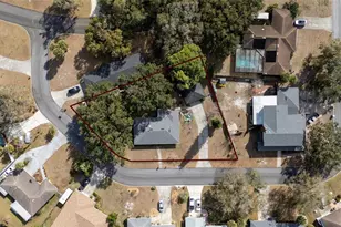 1707 Bayou Cir, Lakeland, FL 33803 - Photo 10