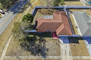 7002 Crestlake Dr, Orlando, FL 32819 - Photo 2