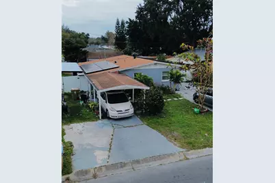 2615 N Beaumont Avenue, Kissimmee, FL 34741 - Photo 2