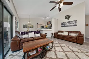 2425 Pewter Ct, Orlando, FL 32837 - Photo 4