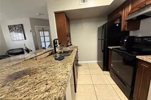 401 Fountainhead Cir, Kissimmee, FL 34741 - Photo 10