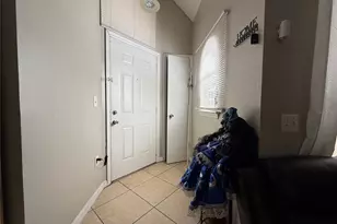 401 Fountainhead Cir, Kissimmee, FL 34741 - Photo 16