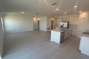 4742 Katrina Dr, Haines City, FL 33844 - Photo 4