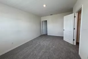 2151 Longleaf Rd, Davenport, FL 33837 - Photo 16