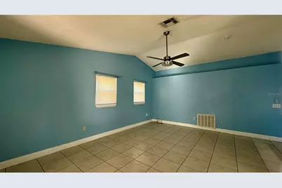 2482 Quail Run Boulevard, Kissimmee, FL 34744 - Photo 10