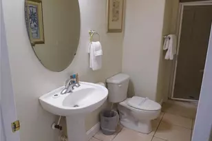 422 Vista Dr, Davenport, FL 33897 - Photo 20