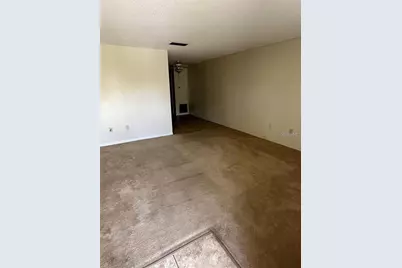 107 Perkins Street #11, Leesburg, FL 34748 - Photo 4