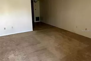 107 Perkins St, Leesburg, FL 34748 - Photo 4