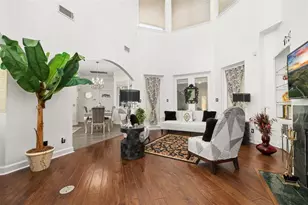2747 Kissimmee Bay Cir, Kissimmee, FL 34744 - Photo 18