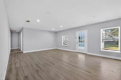 709 S Dillingham Ave, Kissimmee, FL 34741 - Photo 12