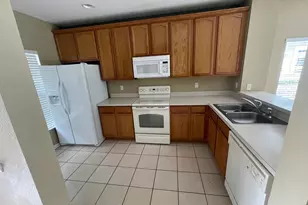 3468 Wilshire Way Rd, Orlando, FL 32829 - Photo 4