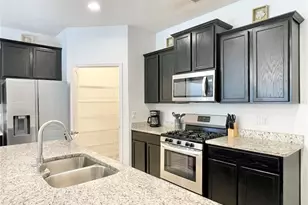 6049 Broad Oak Dr, Davenport, FL 33837 - Photo 6