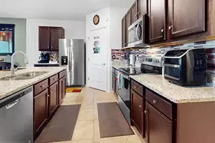 617 Greymount St, Davenport, FL 33837 - Photo 6