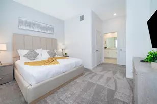 8899 Cabot Cliffs Dr, Davenport, FL 33896 - Photo 4