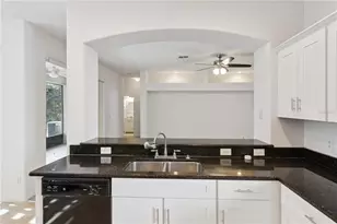 5295 Adair Oak Dr, Orlando, FL 32829 - Photo 14