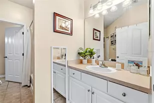 12837 Madison Pointe Cir, Orlando, FL 32821 - Photo 20