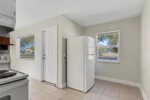 42 Princeton Ave, Frostproof, FL 33843 - Photo 8