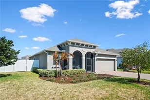 468 Sapphire Dr, Davenport, FL 33837 - Photo 2