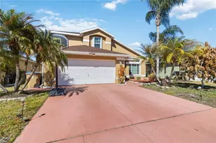 3047 Stillwater Dr, Kissimmee, FL 34743 - Photo 2