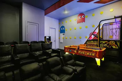 2121 Pine Oak Loop, Davenport, FL 33837 - Photo 16