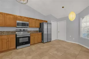 14528 Redmeadow Ct, Orlando, FL 32837 - Photo 10