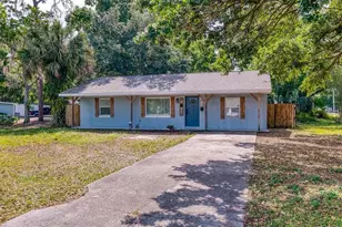 2122 Lake Blvd, Winter Haven, FL 33881 - Photo 2