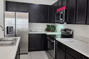 2756 Big Timber Dr, Kissimmee, FL 34758 - Photo 4