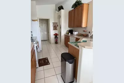 3154 Stonehurst Circle, Kissimmee, FL 34741 - Photo 8