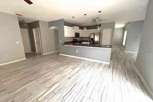 843 Ognon Ct, Kissimmee, FL 34759 - Photo 4