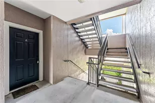 3384 Corona Village Way, Orlando, FL 32835 - Photo 2