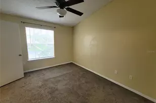 421 Fountainhead Cir, Kissimmee, FL 34741 - Photo 10