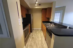 421 Fountainhead Cir, Kissimmee, FL 34741 - Photo 6