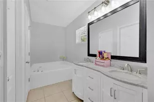 5441 Silver Thistle Ln, Saint Cloud, FL 34772 - Photo 10