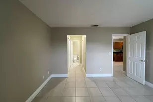 2260 Cascades Blvd, Kissimmee, FL 34741 - Photo 10