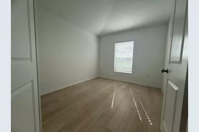 5465 San Pietro Drive, Winter Haven, FL 33884 - Photo 14