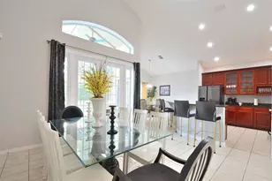 2728 Formosa Blvd, Kissimmee, FL 34747 - Photo 8