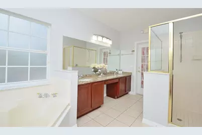 2728 Formosa Boulevard, Kissimmee, FL 34747 - Photo 18