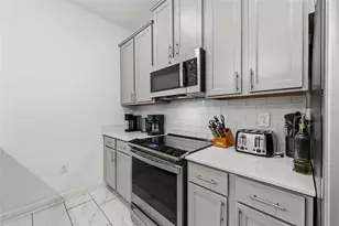 976 Leader St, Davenport, FL 33896 - Photo 10