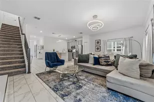 976 Leader St, Davenport, FL 33896 - Photo 4